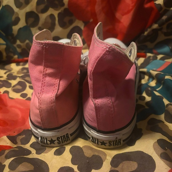 Converse Bubble Gum Pink Hi-top Chucks - Picture 5 of 11